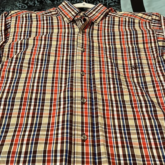 Ariat Pro Series Long Sleeve Button Down, very nice, size small - Picture 8 of 8